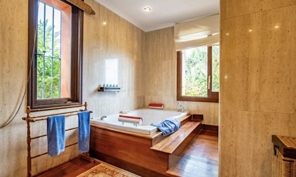 Reventa - Villa -
Altea - Altea la Vella