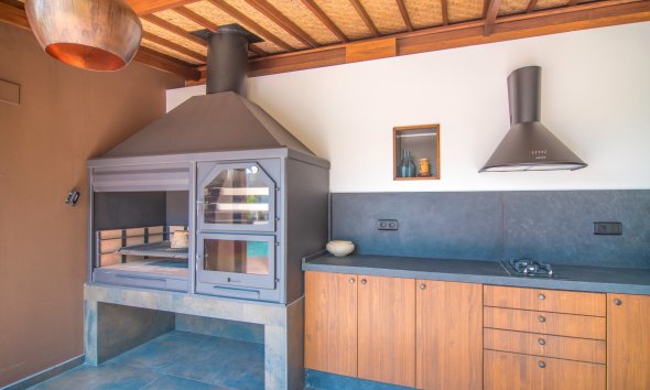 Resale -  Chalet / Villa -
Albir