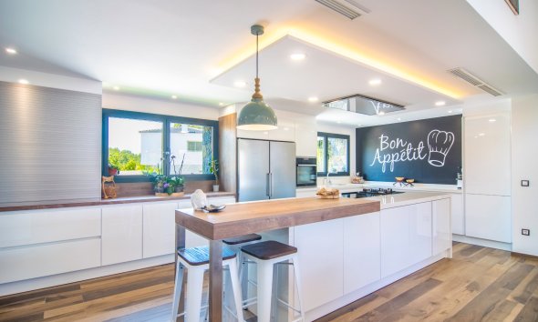Resale -  Chalet / Villa -
Albir