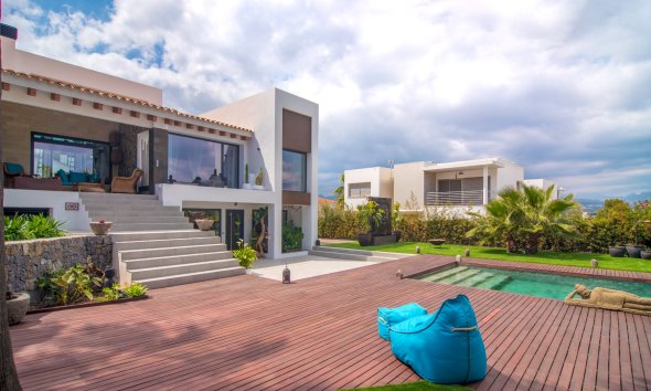 Resale -  Chalet / Villa -
Albir