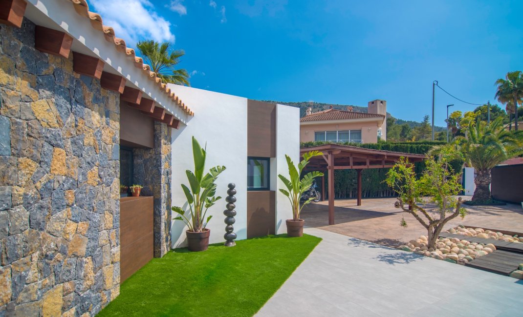 Resale -  Chalet / Villa -
Albir