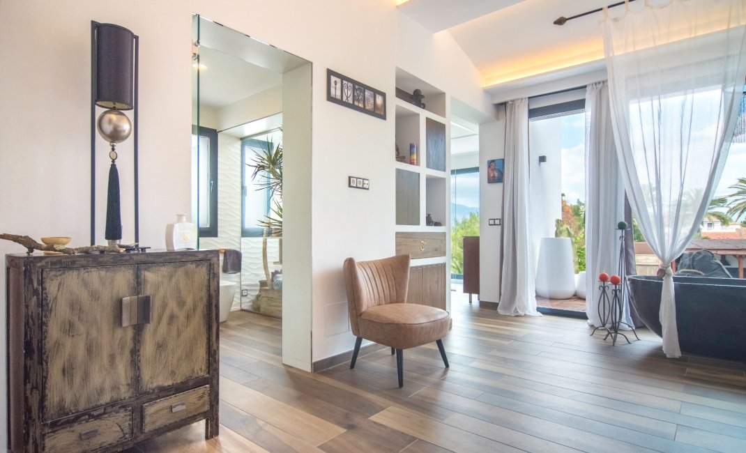 Resale -  Chalet / Villa -
Albir