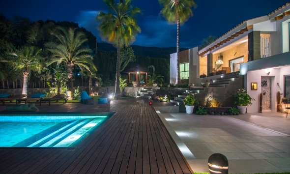 Resale -  Chalet / Villa -
Albir