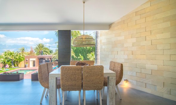 Resale -  Chalet / Villa -
Albir
