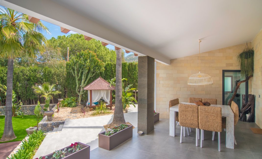 Resale -  Chalet / Villa -
Albir