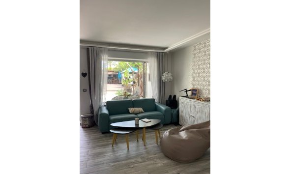 Resale -  Chalet / Villa -
Albir