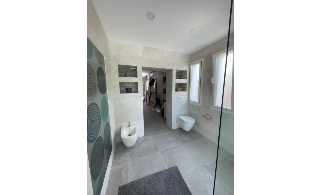 Resale -  Chalet / Villa -
Albir
