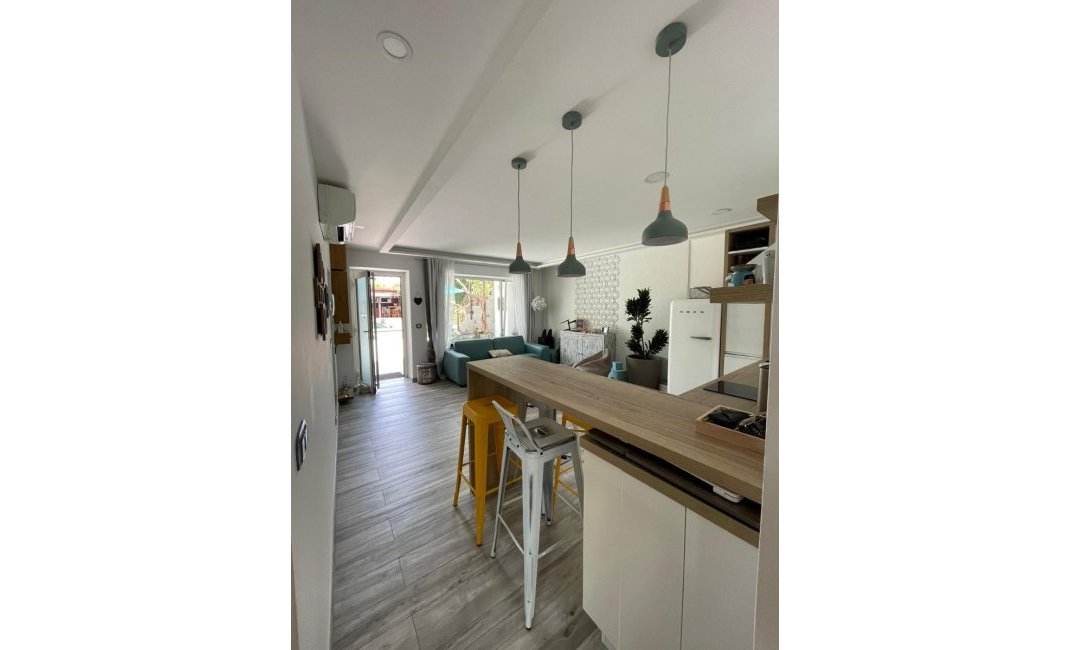 Resale -  Chalet / Villa -
Albir