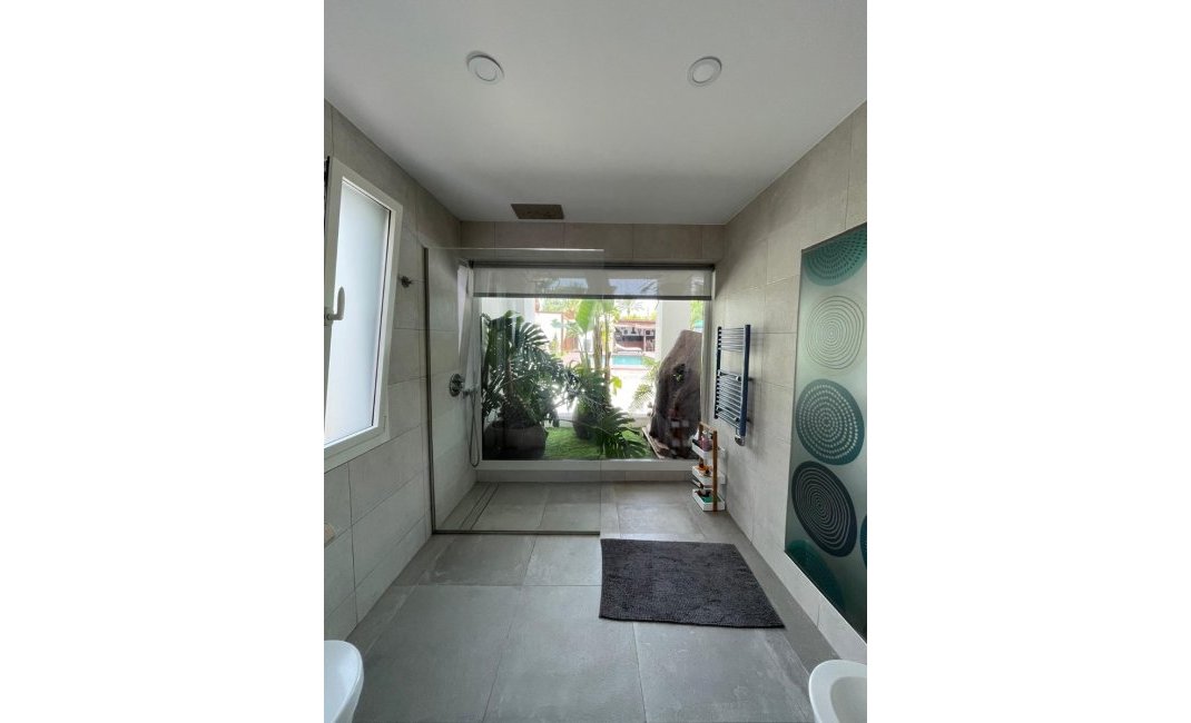 Resale -  Chalet / Villa -
Albir