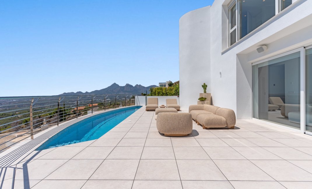 Nouvelle construction -  Chalet / Villa -
Altea