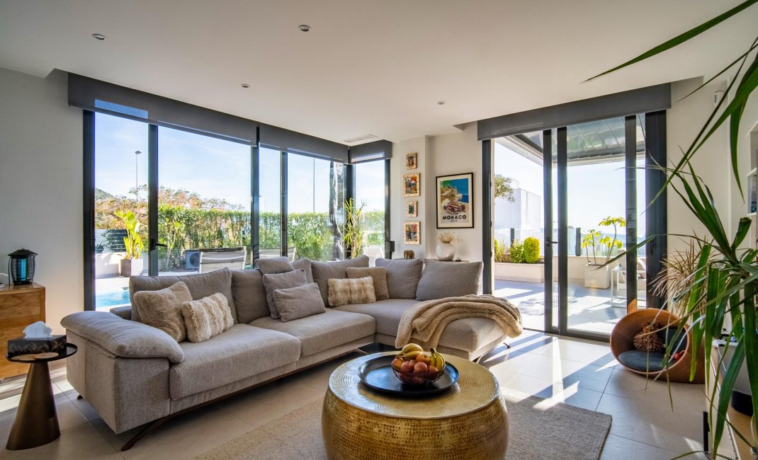 Resale - Villa -
Polop - La Alberca