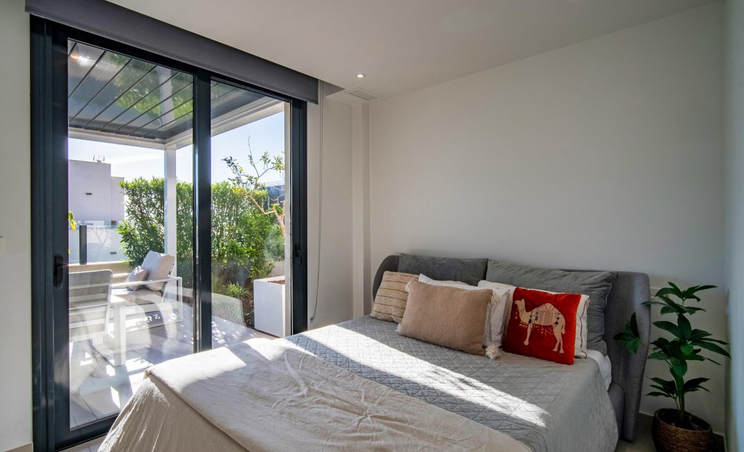 Resale - Villa -
Polop - La Alberca
