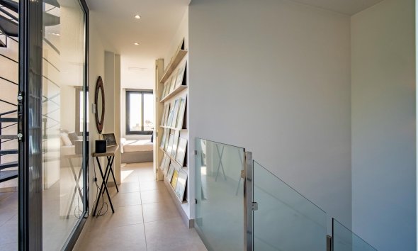 Resale - Villa -
Polop - La Alberca
