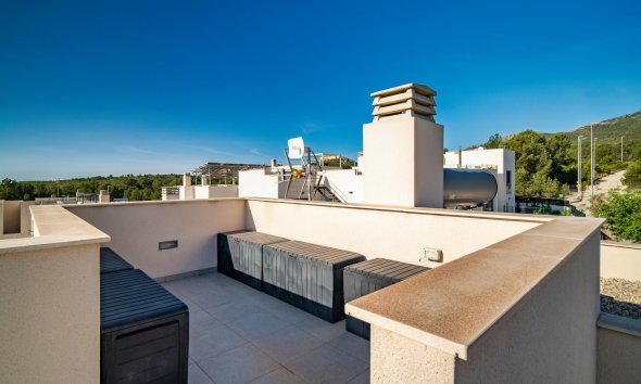 Resale - Villa -
Polop - La Alberca
