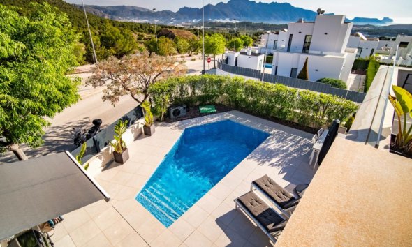 Resale - Villa -
Polop - La Alberca