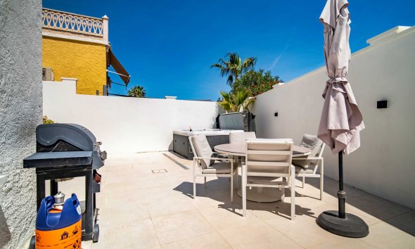 Revente - Villa -
La Nucía