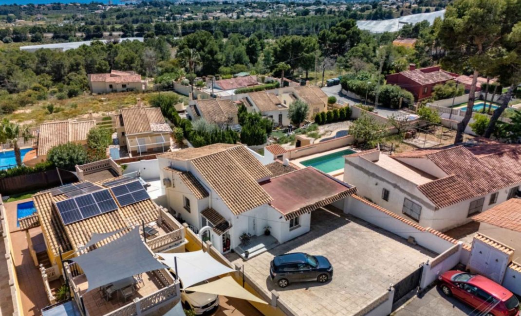 Revente - Villa -
La Nucía