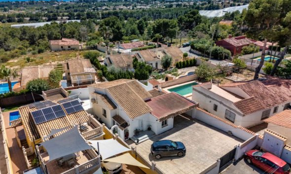 Revente - Villa -
La Nucía