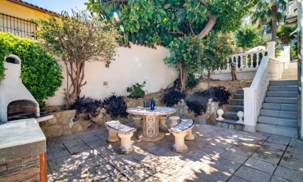 Resale - Villa -
Alfaz del Pi - Colonia Escandinavia