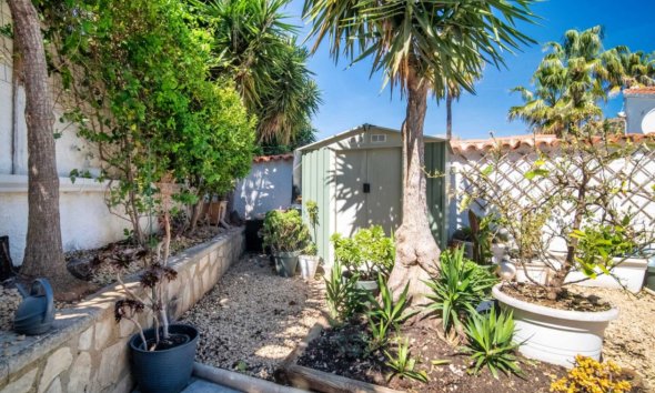 Resale - Villa -
Alfaz del Pi - Colonia Escandinavia
