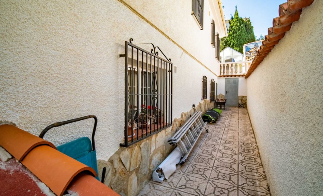 Resale - Villa -
Alfaz del Pi - Colonia Escandinavia