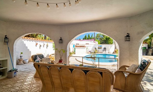 Resale - Villa -
Alfaz del Pi - Colonia Escandinavia