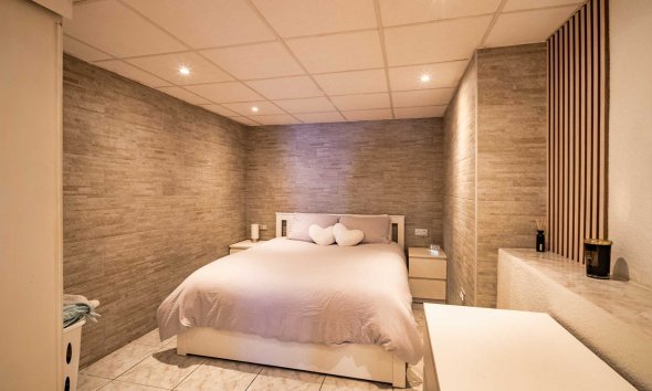 Resale - Villa -
Alfaz del Pi - Colonia Escandinavia