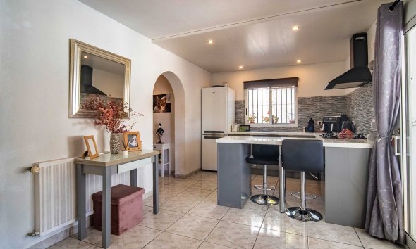 Resale - Villa -
Alfaz del Pi - Colonia Escandinavia