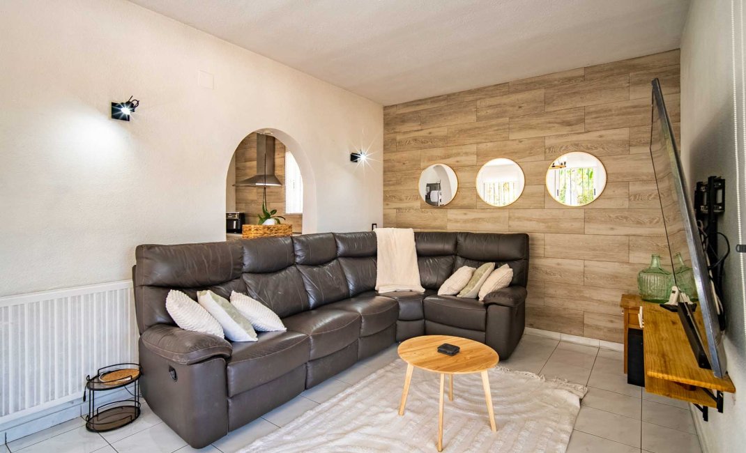 Resale - Villa -
Alfaz del Pi - Colonia Escandinavia