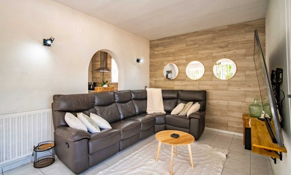 Resale - Villa -
Alfaz del Pi - Colonia Escandinavia