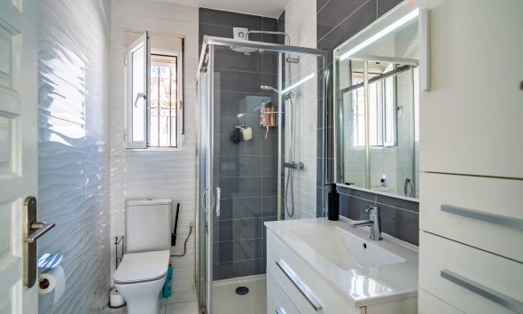 Resale - Villa -
Alfaz del Pi - Colonia Escandinavia