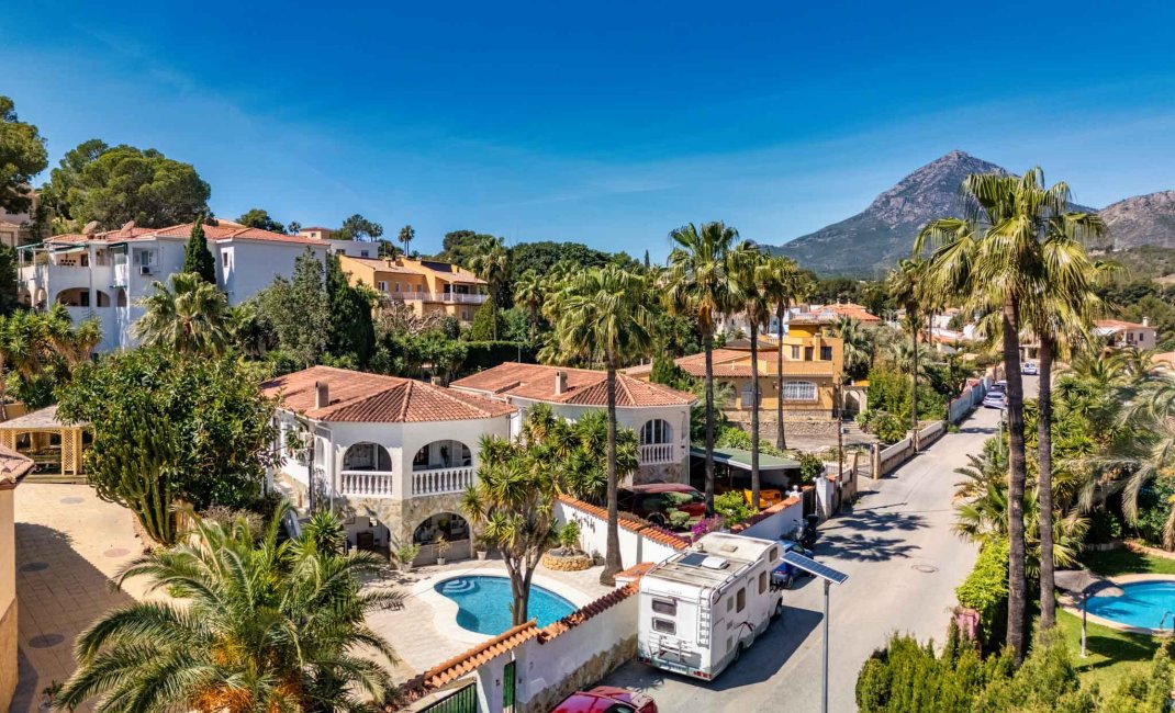 Resale - Villa -
Alfaz del Pi - Colonia Escandinavia
