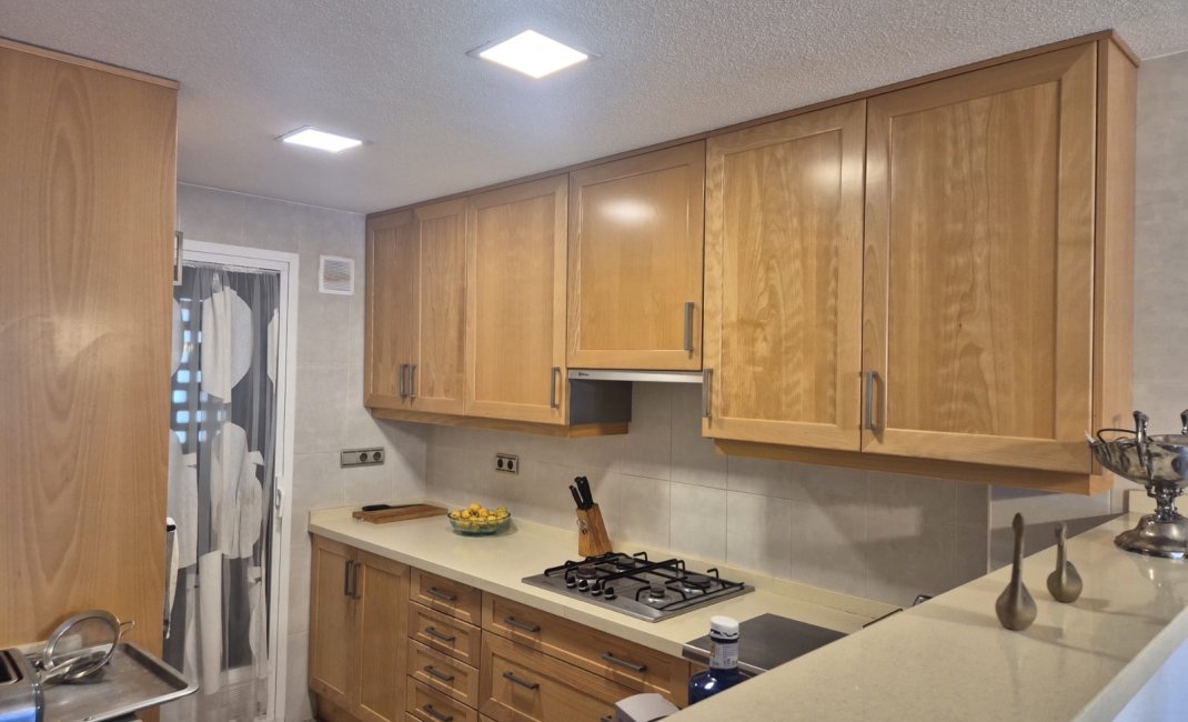 Resale - Apartment / Flat -
Albir