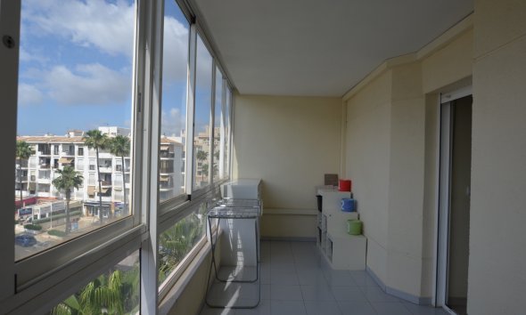 Resale - Apartment / Flat -
Albir