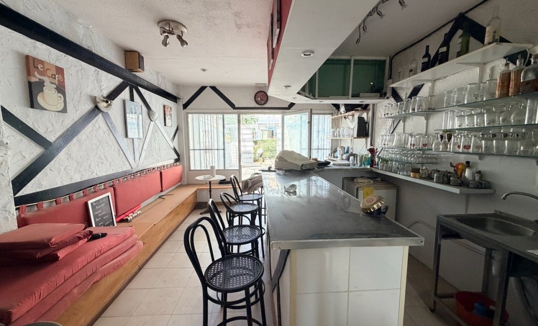 Resale - Commercial -
Benidorm - Levante