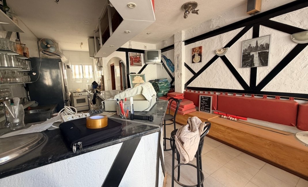 Resale - Commercial -
Benidorm - Levante