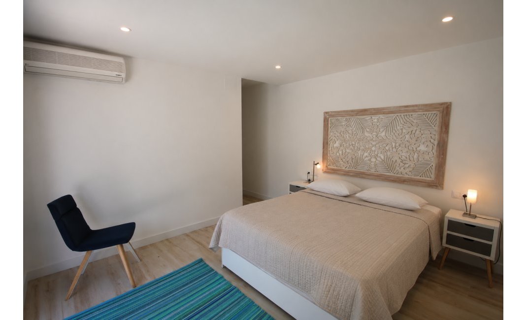 Alquiler corta estancia - Chalet / Villa  -
Albir
