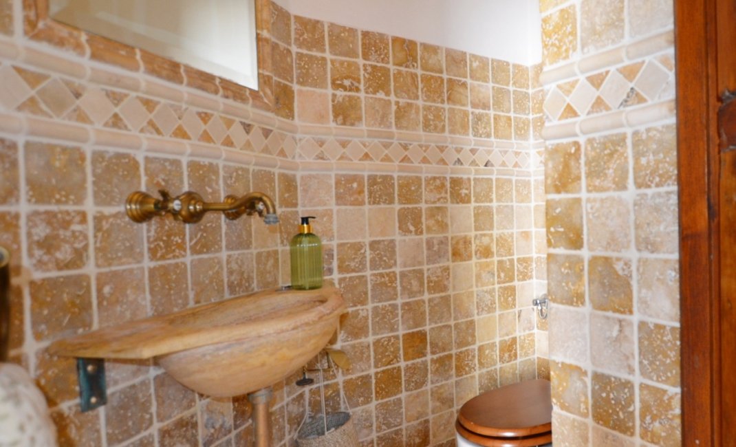 Resale - Village house -
Altea