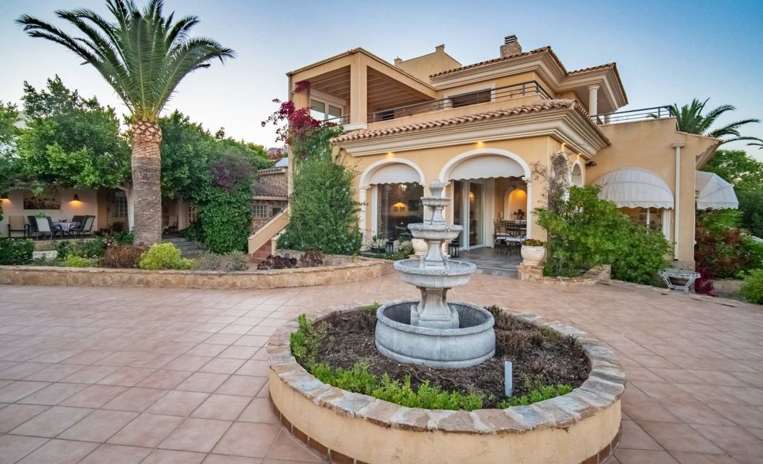 Resale - Villa -
La Nucía - San Rafael