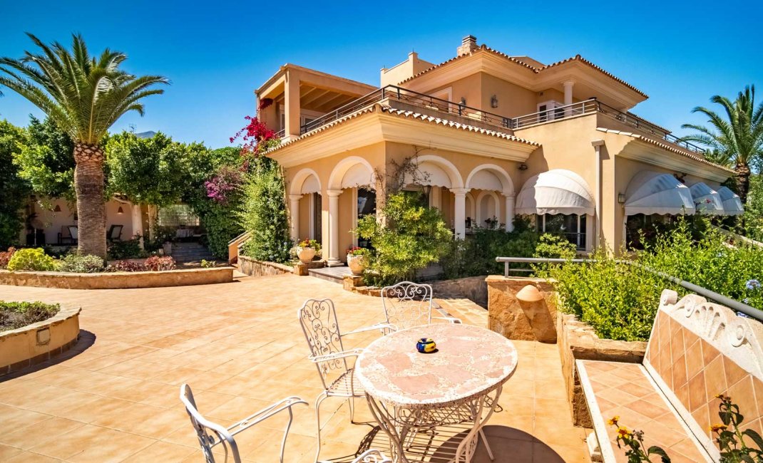 Resale - Villa -
La Nucía - San Rafael