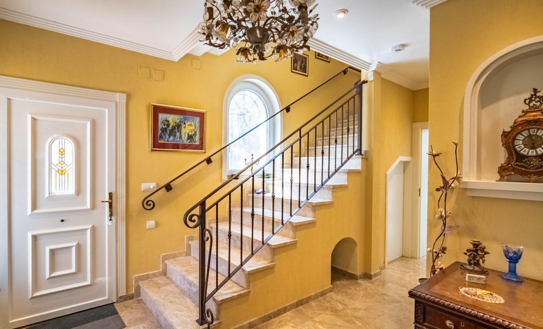 Resale - Villa -
La Nucía - San Rafael