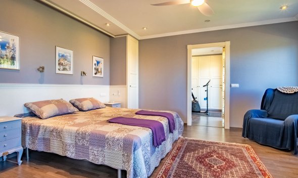 Resale - Villa -
La Nucía - San Rafael