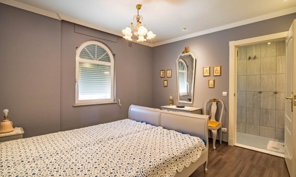 Resale - Villa -
La Nucía - San Rafael