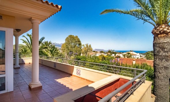 Resale - Villa -
La Nucía - San Rafael