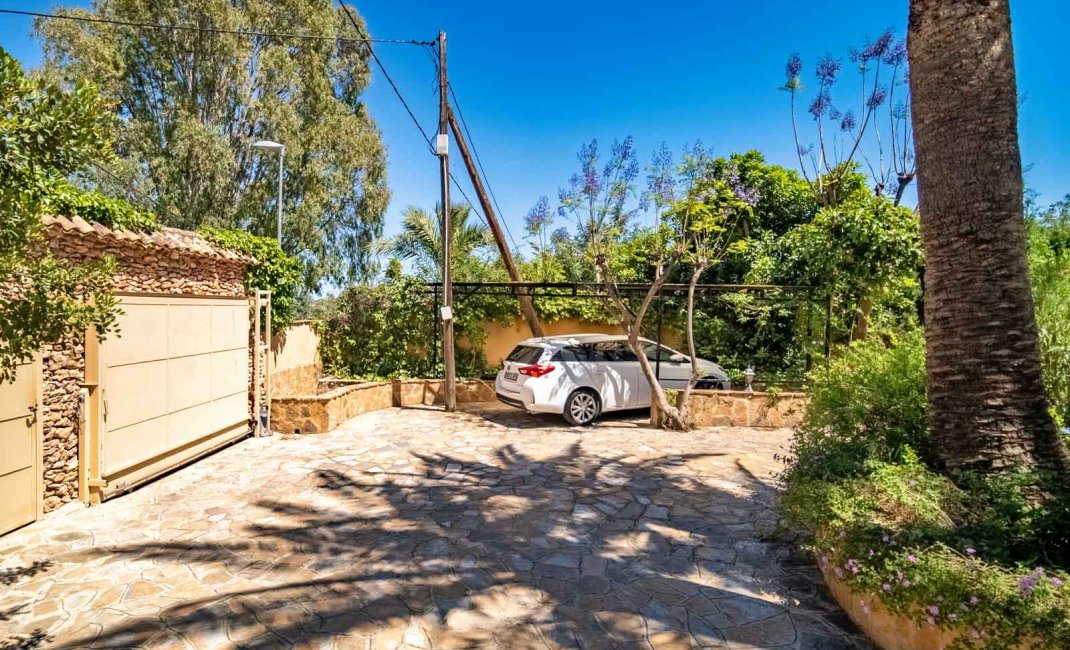 Resale - Villa -
La Nucía - San Rafael