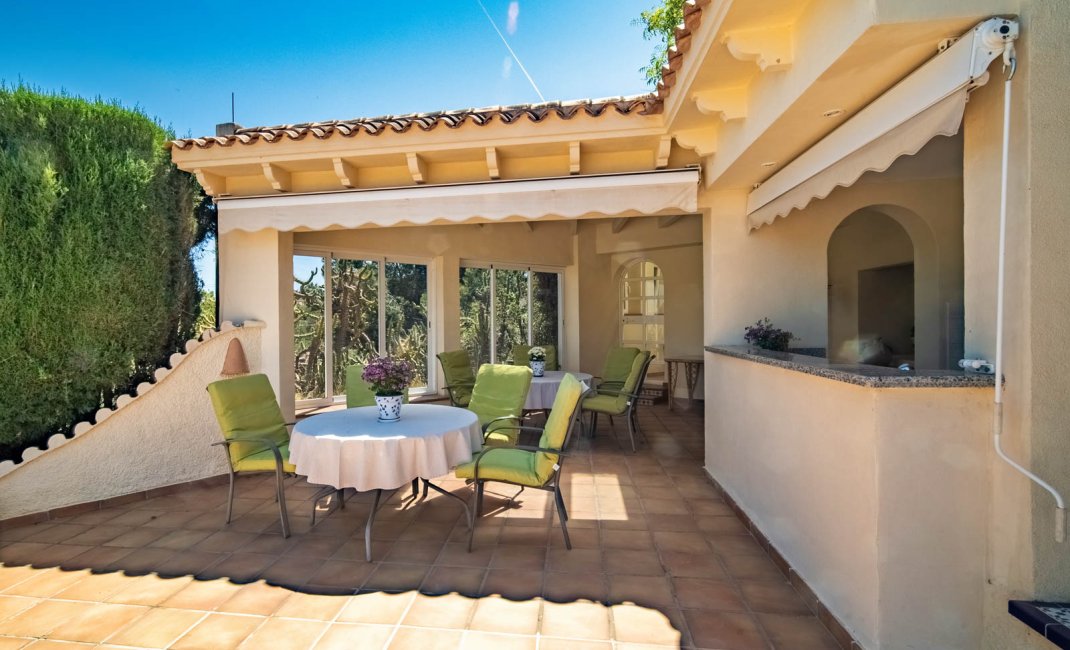 Resale - Villa -
La Nucía - San Rafael
