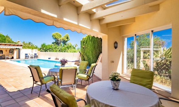Resale - Villa -
La Nucía - San Rafael