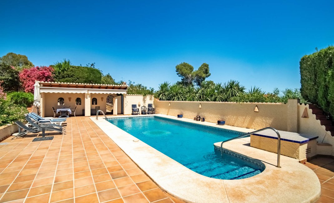 Resale - Villa -
La Nucía - San Rafael