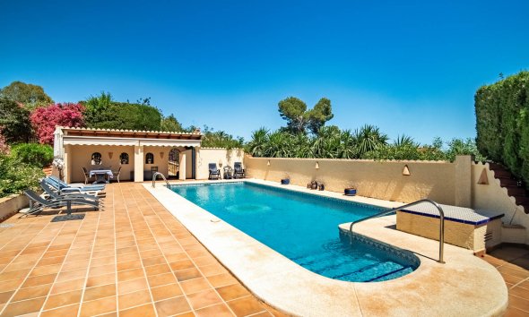 Resale - Villa -
La Nucía - San Rafael