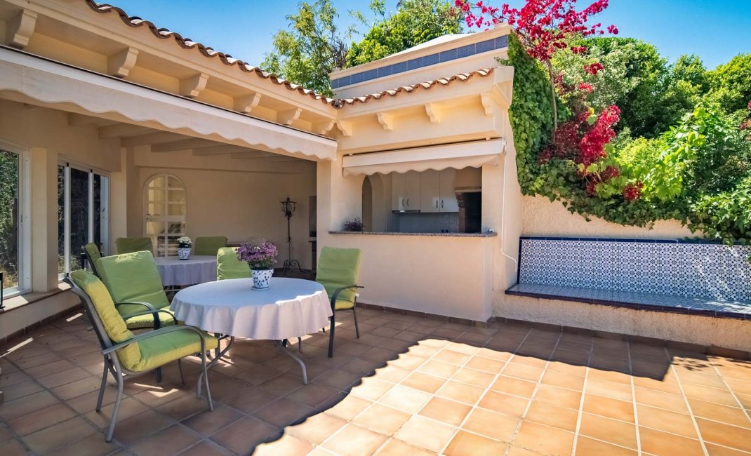Resale - Villa -
La Nucía - San Rafael
